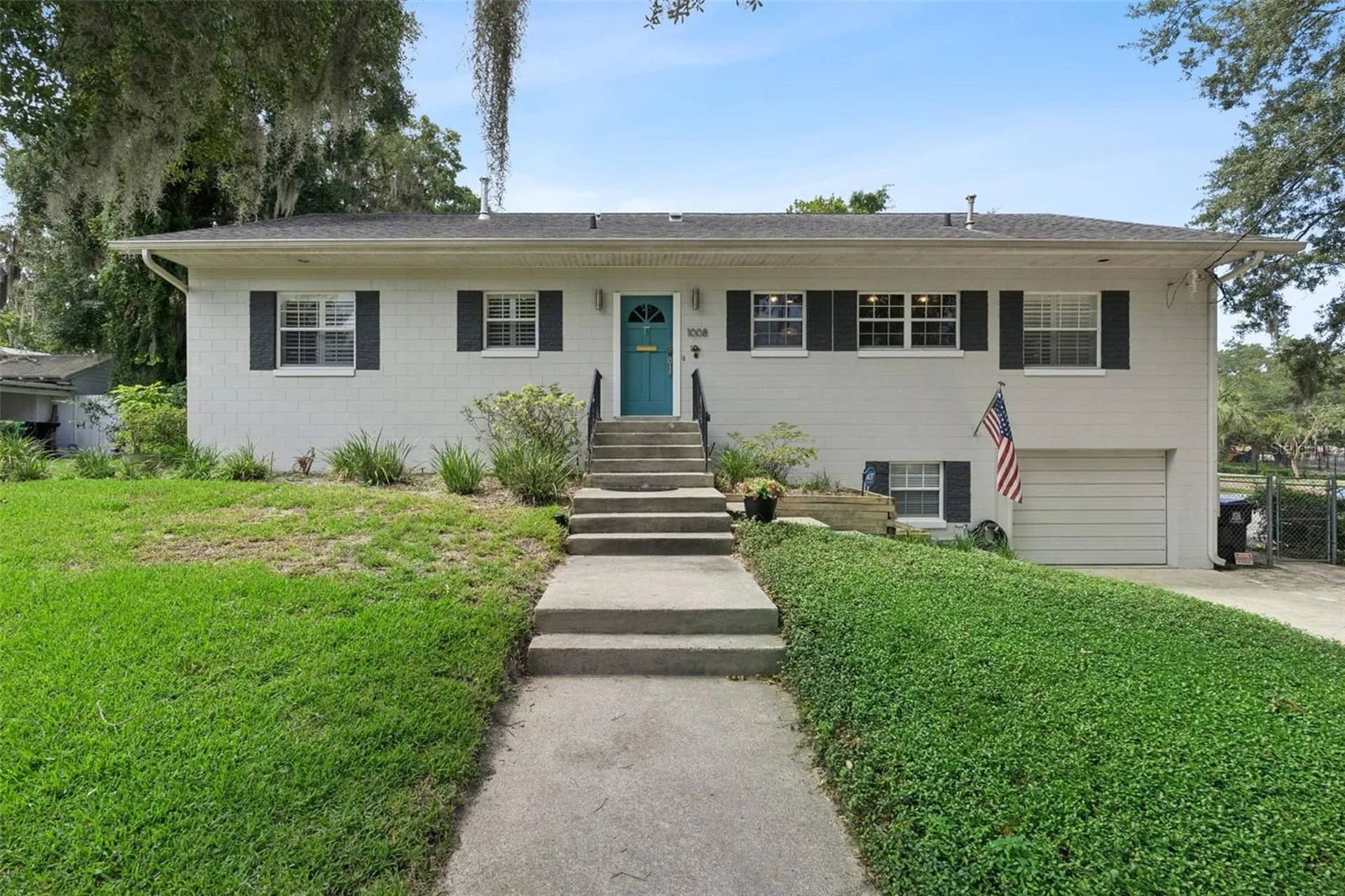 1008 E Ridgewood Street Orlando FL 32803