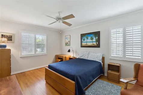 1008 E Ridgewood Street Orlando FL 32803