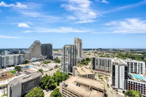 1008 E Ridgewood Street Orlando FL 32803
