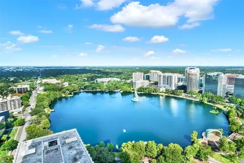 1008 E Ridgewood Street Orlando FL 32803