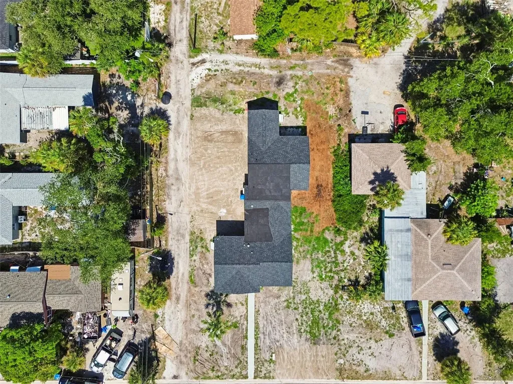 4125 Grove St Petersburg FL 33705