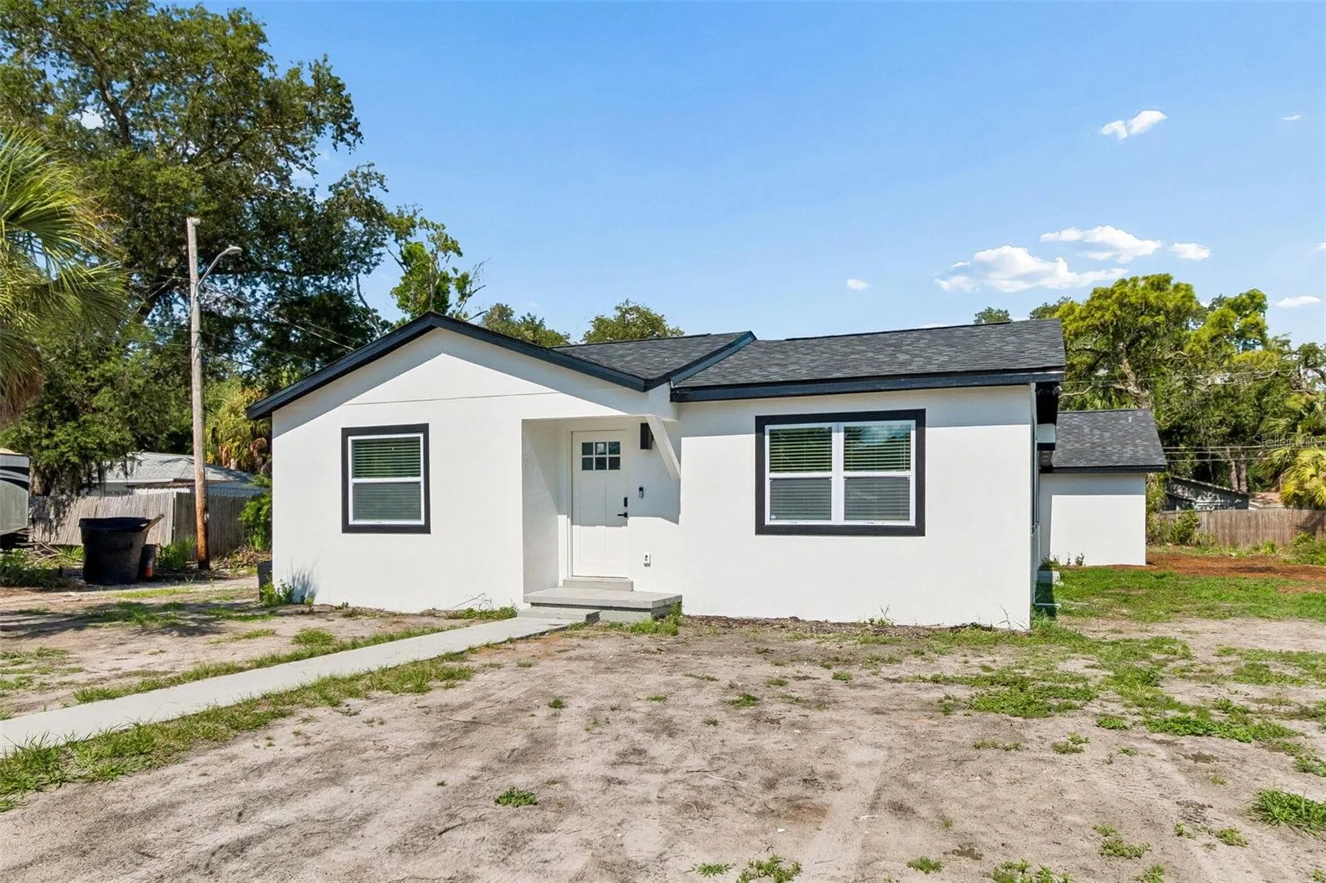 4125 Grove St Petersburg FL 33705