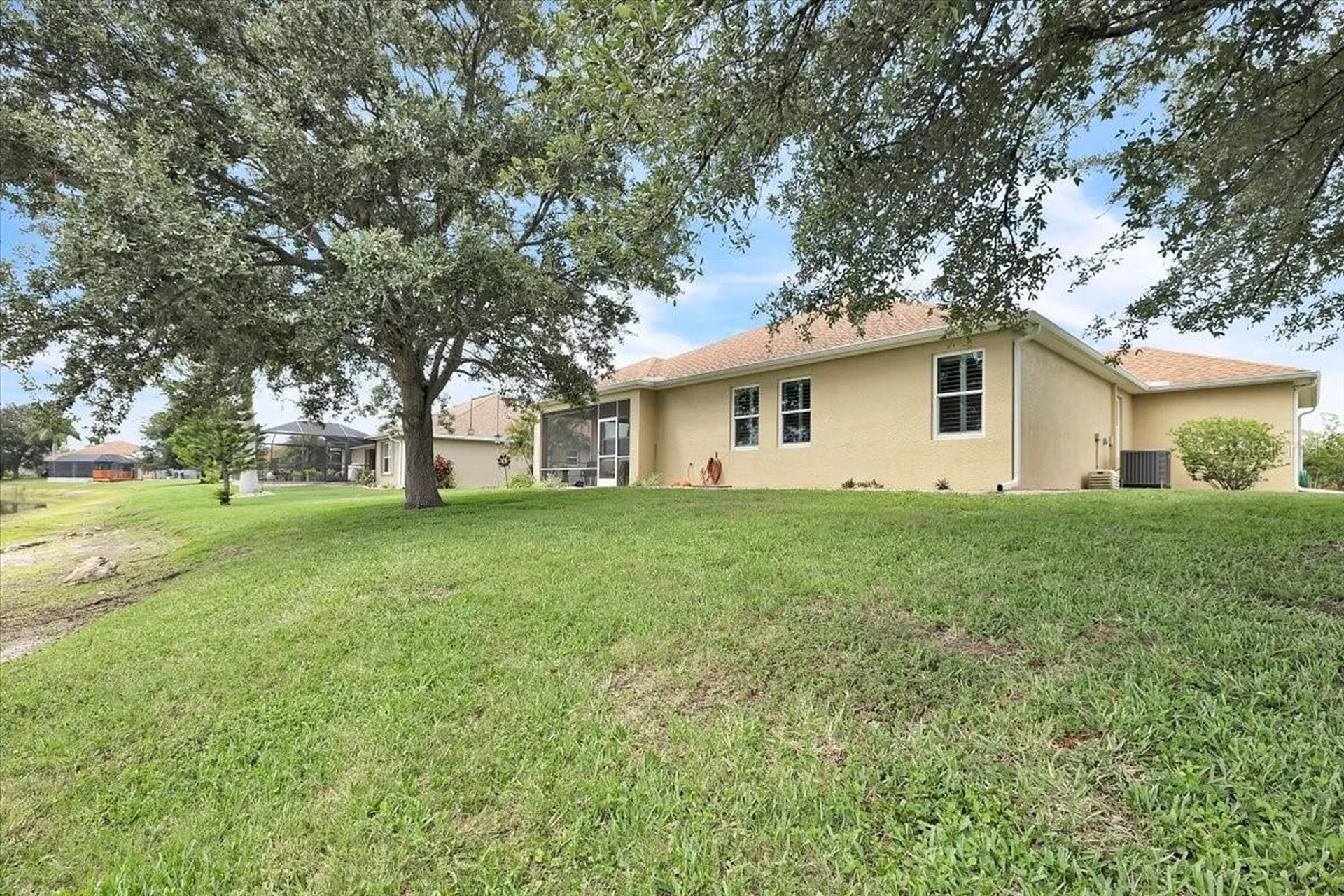 12933 SW Pembroke Circle S Lake Suzy FL 34269