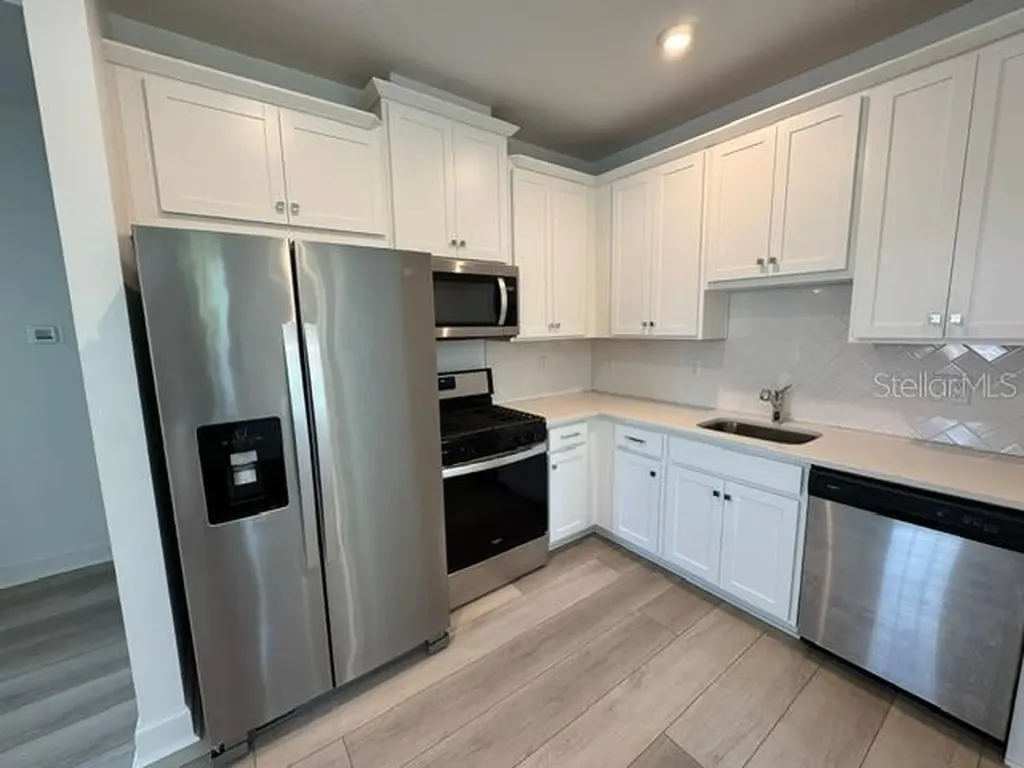 7573 Estuary Lake Loop Celebration FL 34747