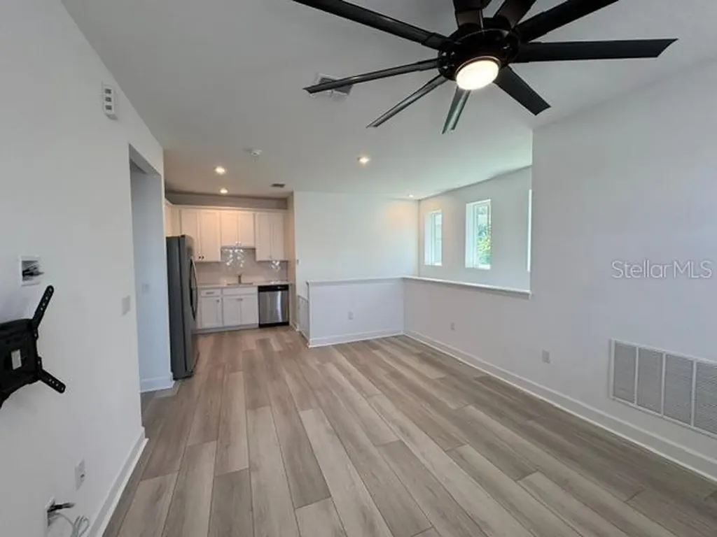 7573 Estuary Lake Loop Celebration FL 34747