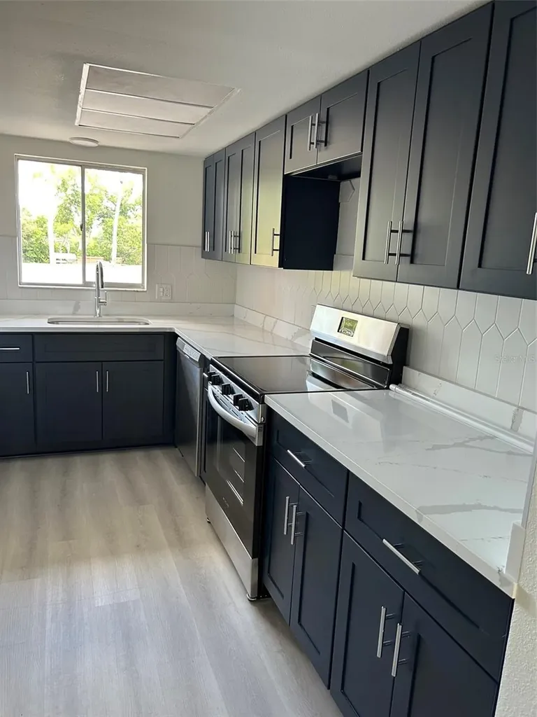 4520 Overlook Drive NE St Petersburg FL 33703
