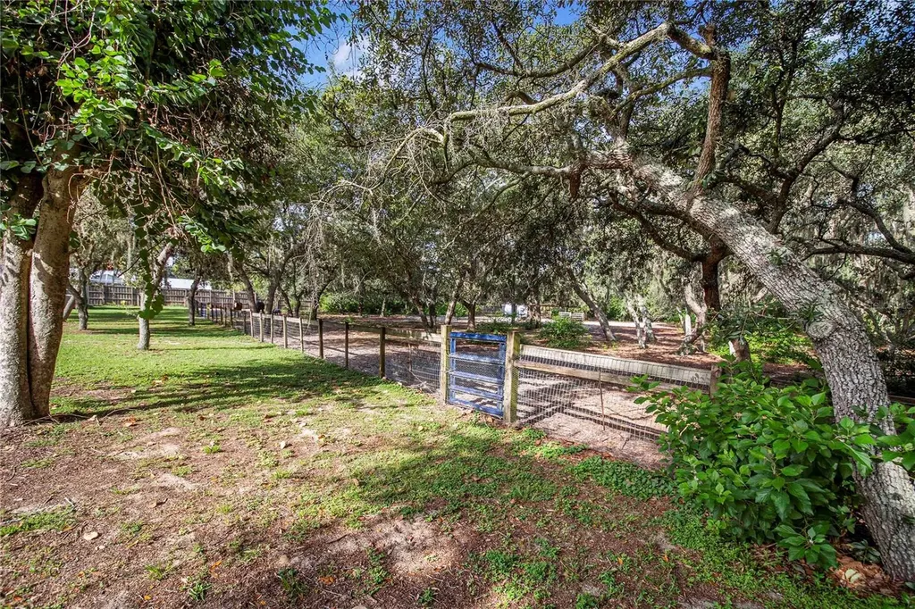 10740 Jim Edwards Road Haines City FL 33844
