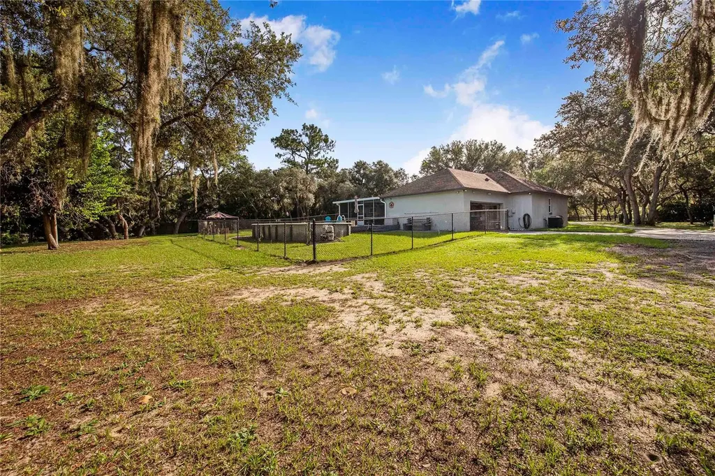 10740 Jim Edwards Road Haines City FL 33844