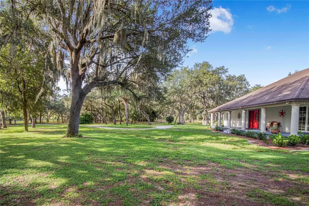 10740 Jim Edwards Road Haines City FL 33844