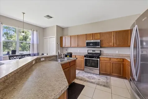 9467 Leatherwood Avenue Tampa FL 33647