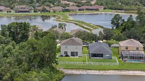 9467 Leatherwood Avenue Tampa FL 33647