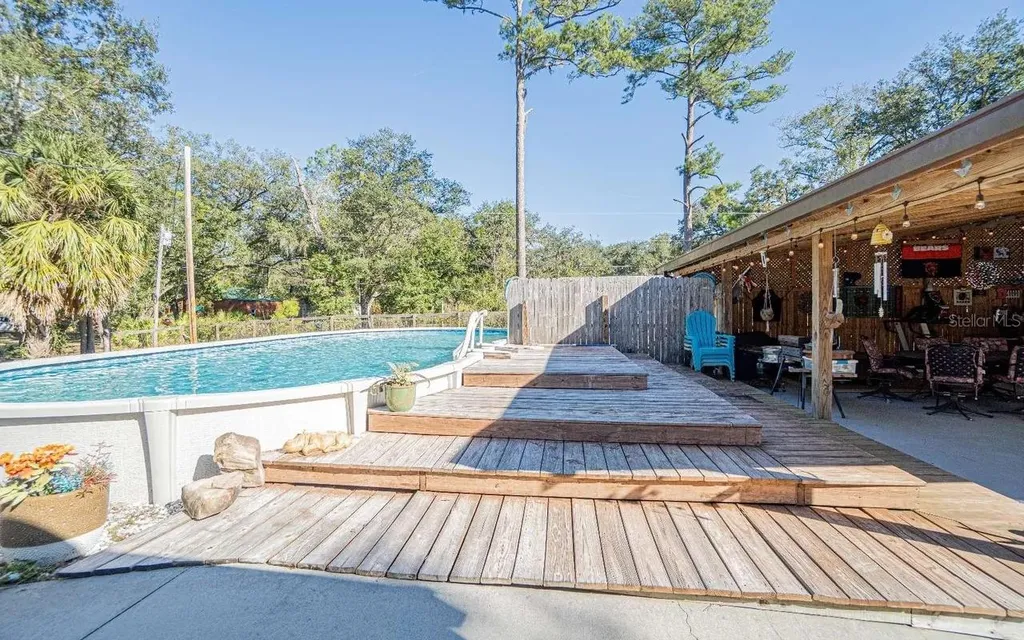 9068 131st Loop Live Oak FL 32060