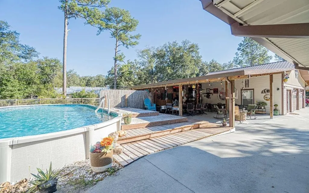 9068 131st Loop Live Oak FL 32060