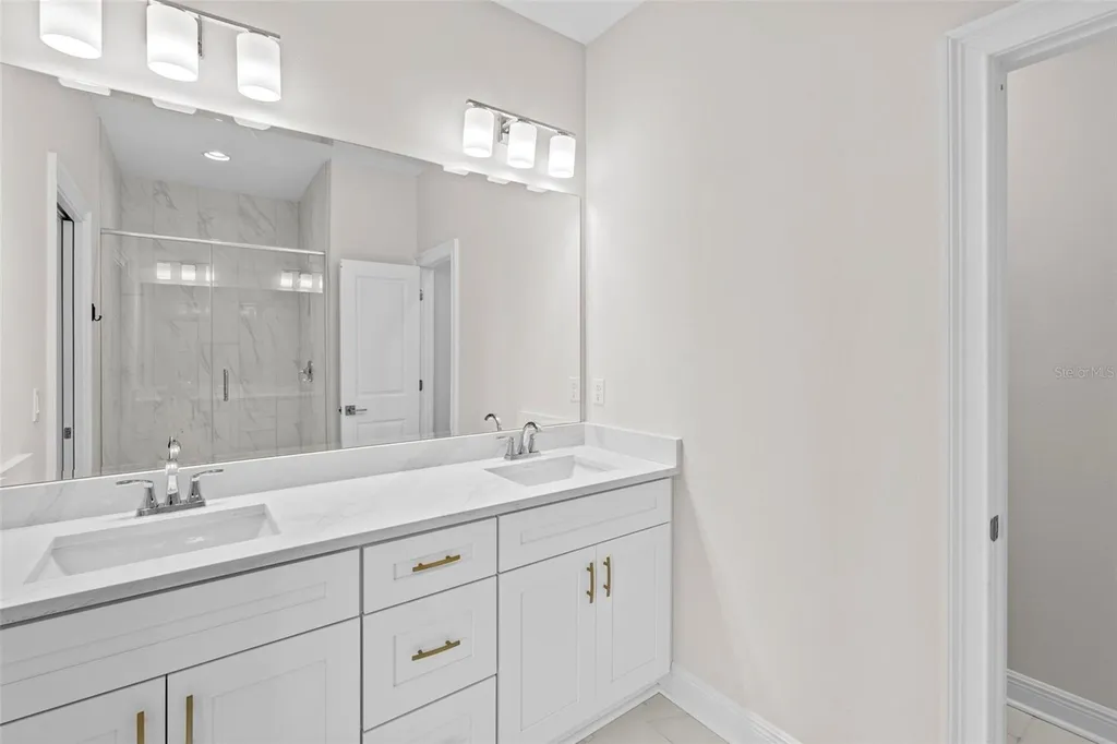 4302 W North B Street Tampa FL 33609