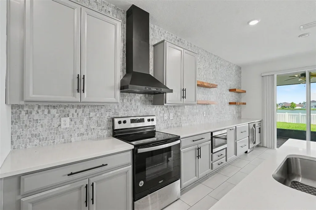 11824 Clare Hill Avenue Riverview FL 33579