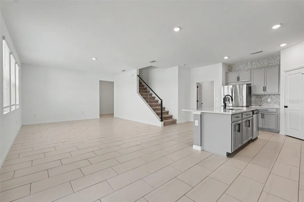 11824 Clare Hill Avenue Riverview FL 33579