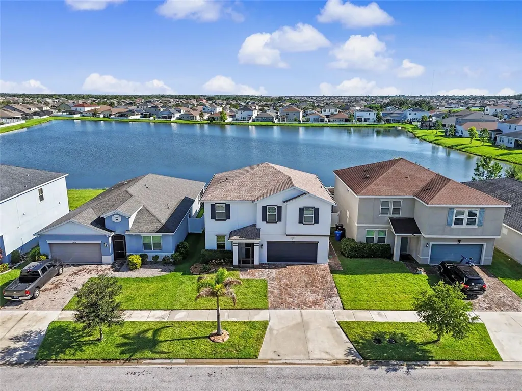 11824 Clare Hill Avenue Riverview FL 33579