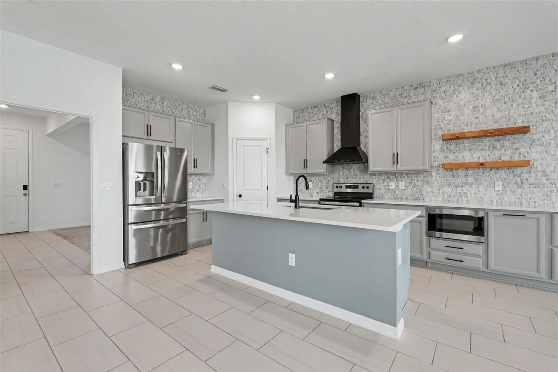 11824 Clare Hill Avenue Riverview FL 33579