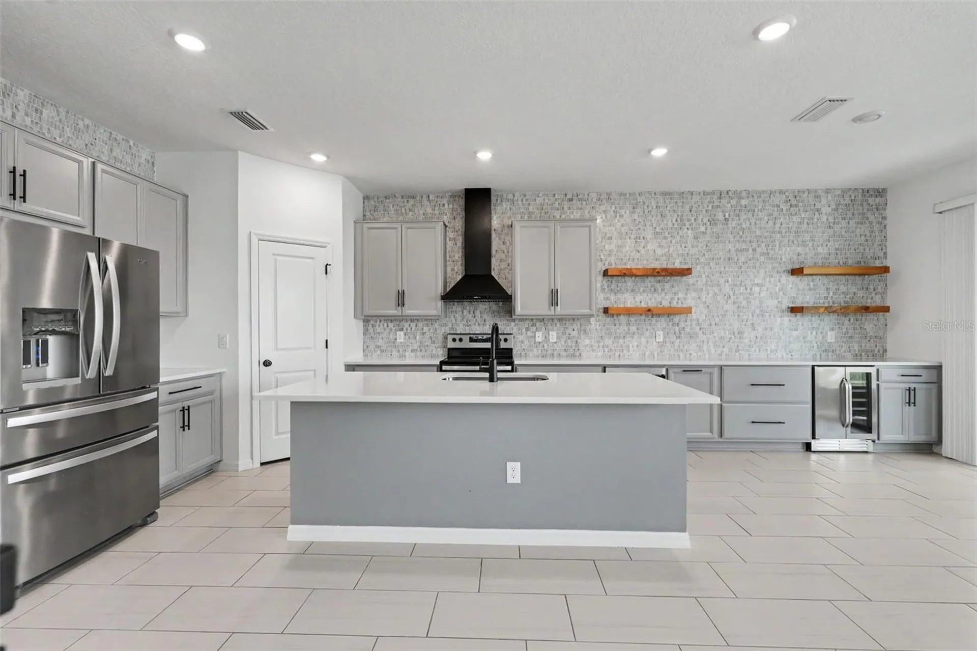 11824 Clare Hill Avenue Riverview FL 33579