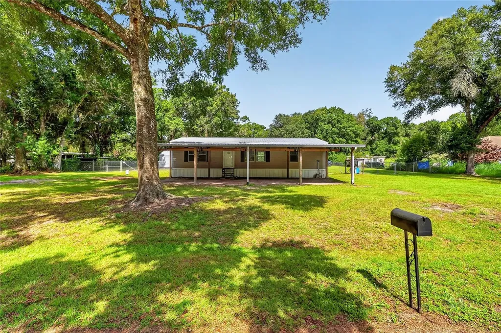 1708 Robin Street Auburndale FL 33823