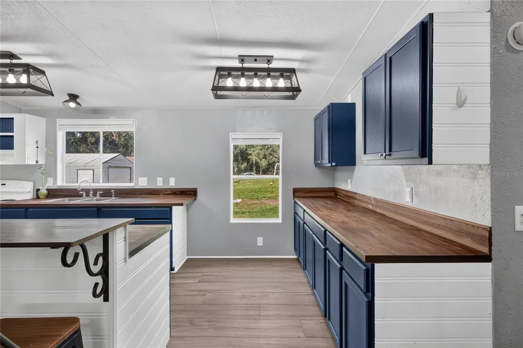 1708 Robin Street Auburndale FL 33823