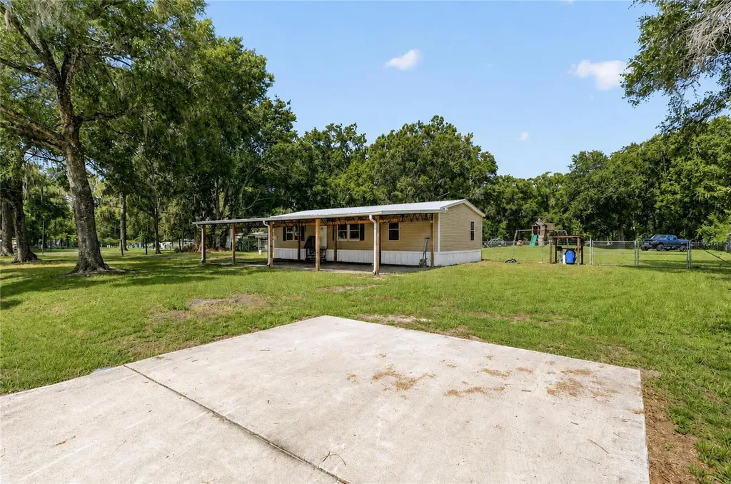 1708 Robin Street Auburndale FL 33823
