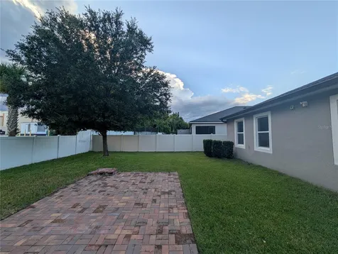 2358 Kennington Cove Deland FL 32724