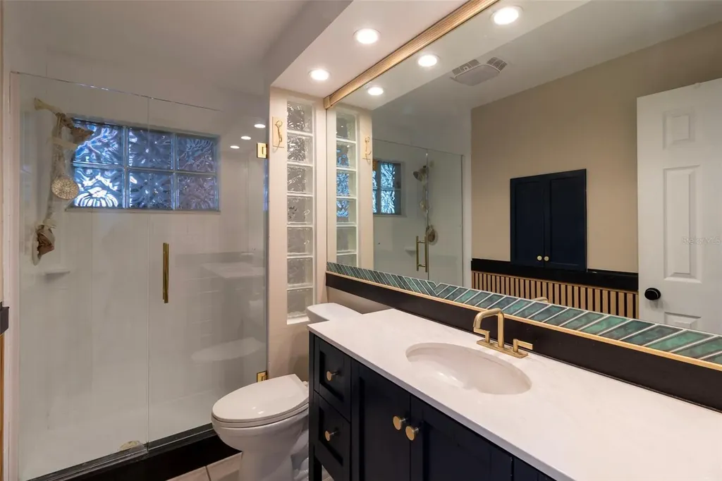 3018 19th Place Largo FL 33774
