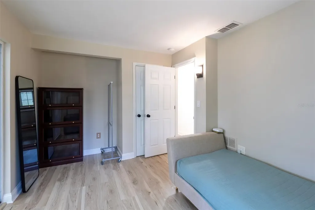 3018 19th Place Largo FL 33774