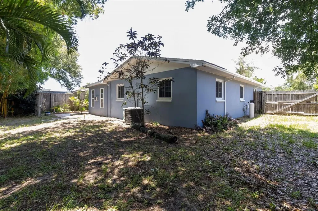 3018 19th Place Largo FL 33774
