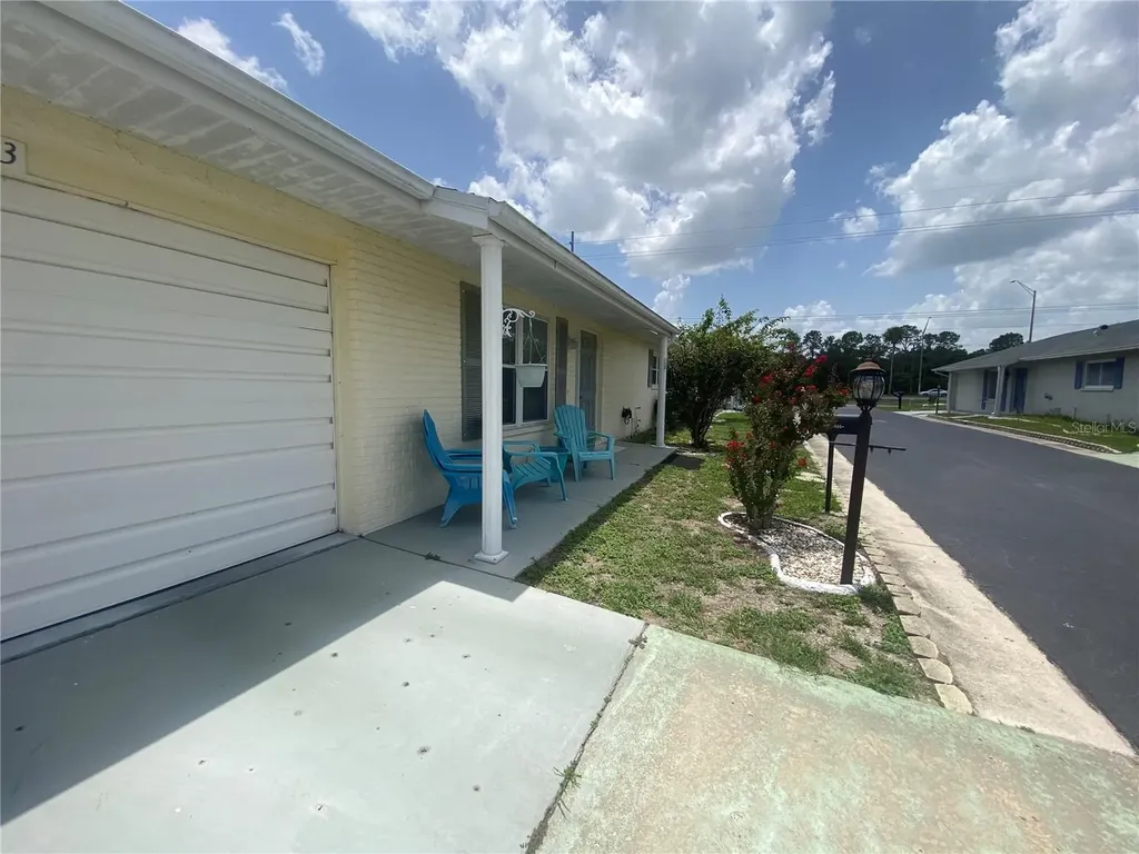 703 Huxley Place Sun City Center FL 33573