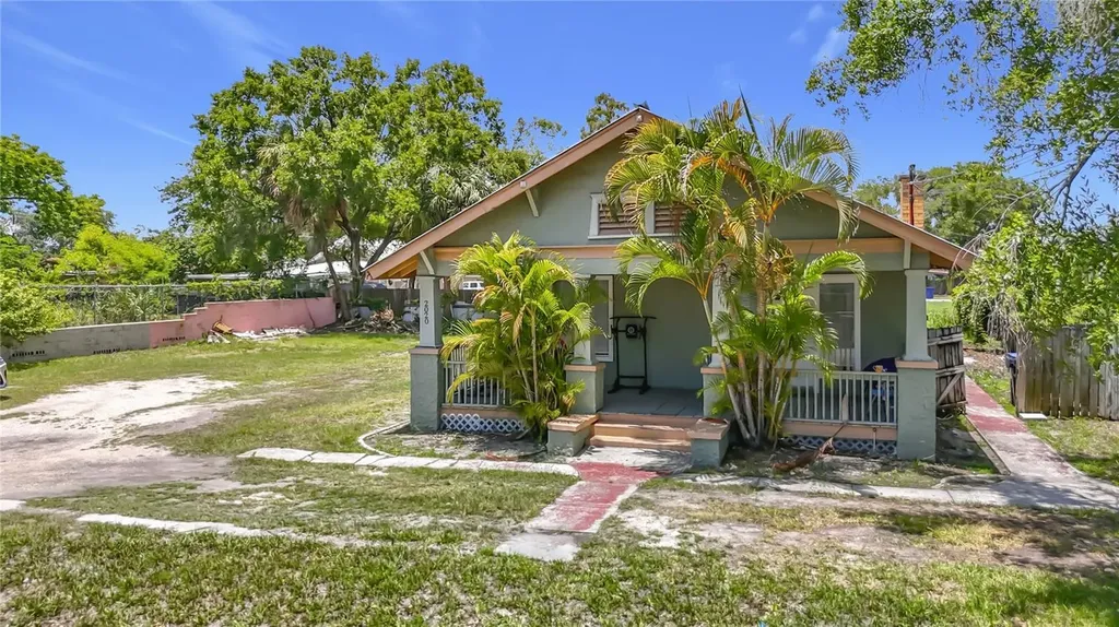 2020 Davis Street Tampa FL 33605