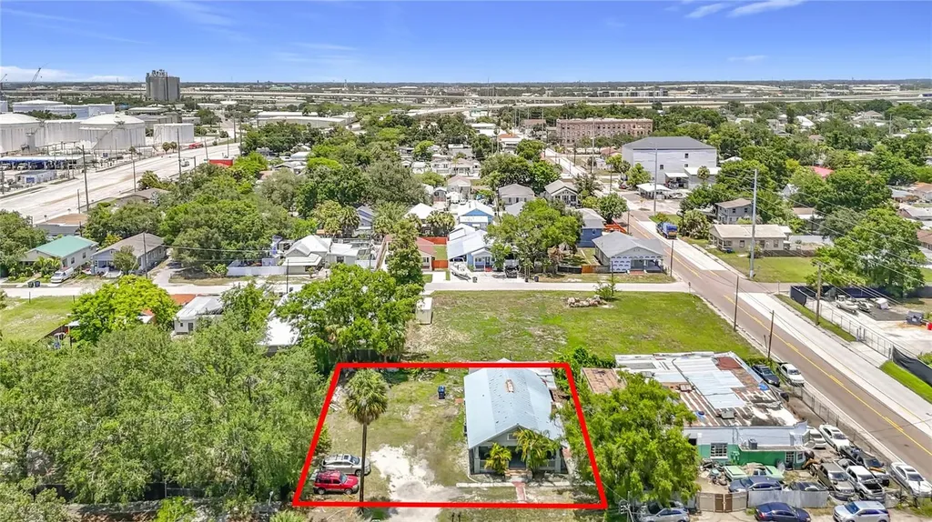 2020 Davis Street Tampa FL 33605