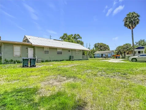 2020 Davis Street Tampa FL 33605