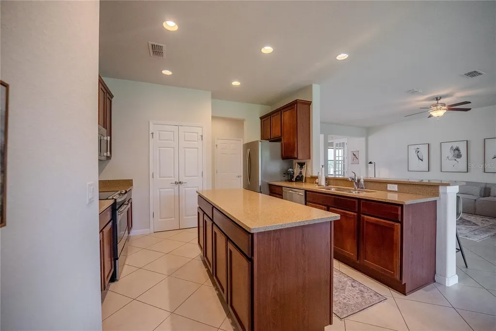 9876 SW 69th Lane Ocala FL 34481