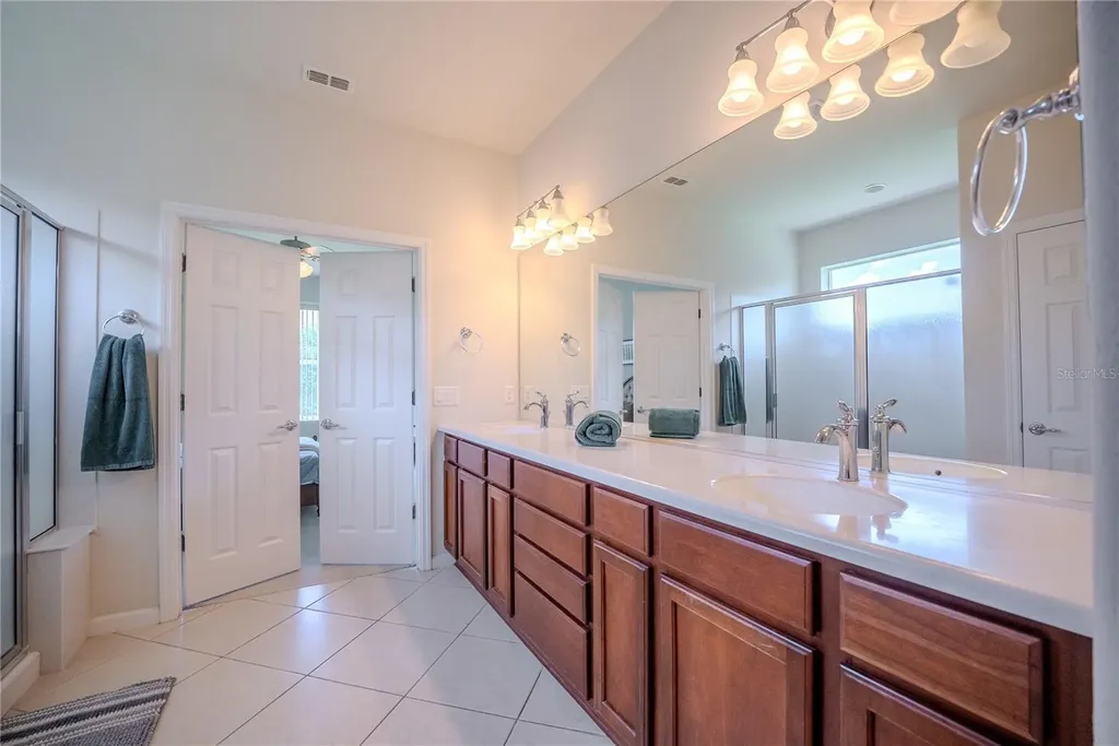 9876 SW 69th Lane Ocala FL 34481