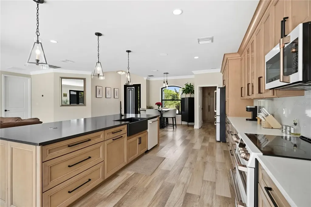 20802 Paddock Street Orlando FL 32833