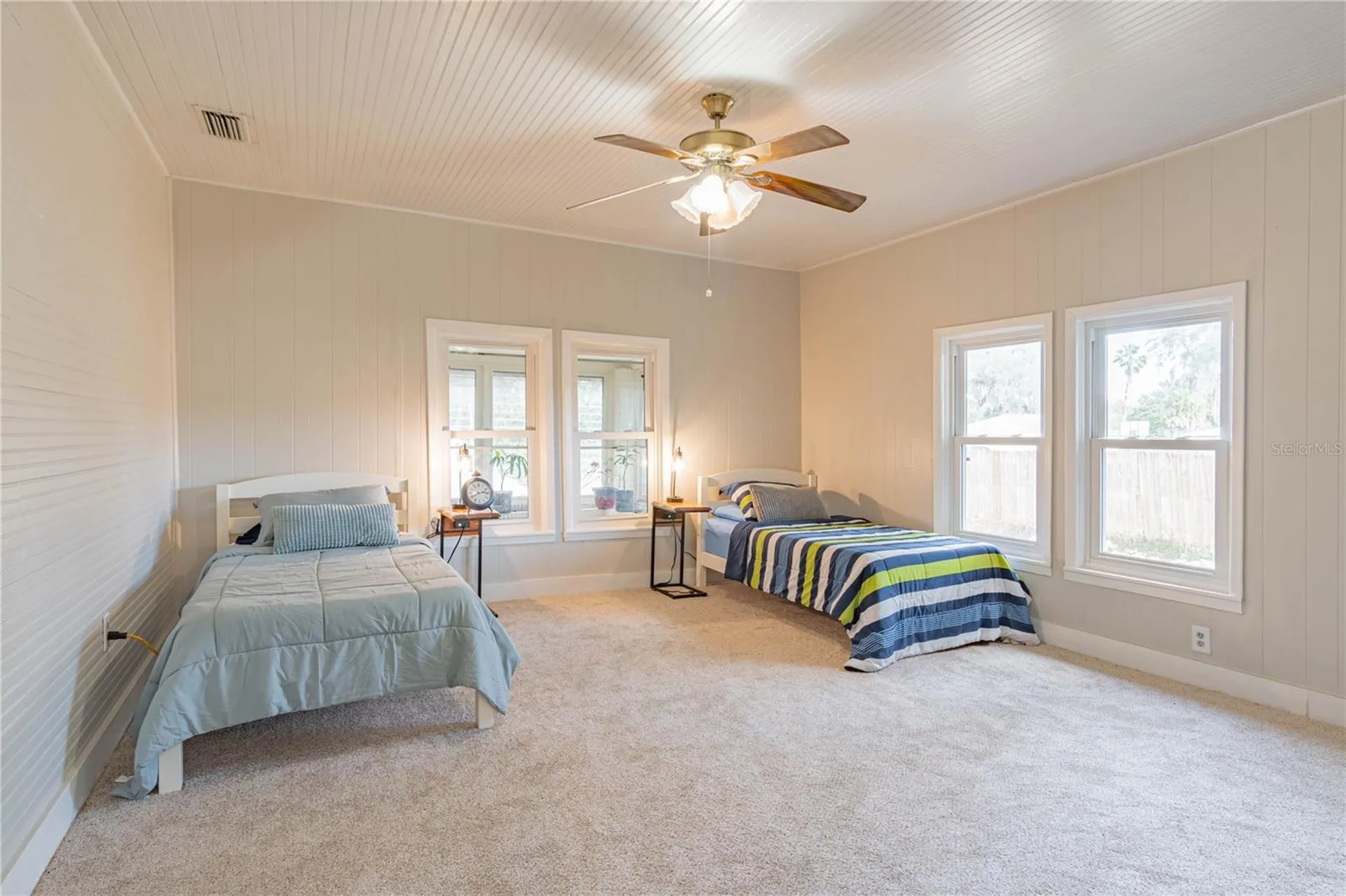 1175 Cr 463b Lake Panasoffkee FL 33538