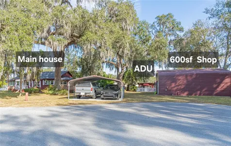 1175 Cr 463b Lake Panasoffkee FL 33538