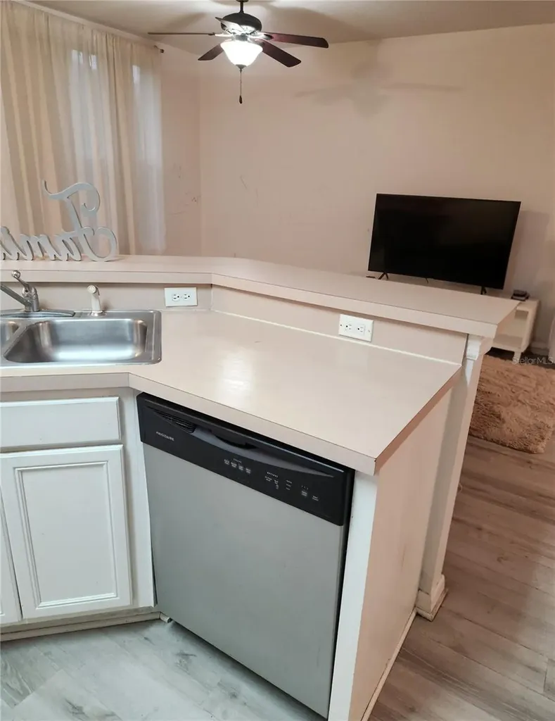 9611 Carlsdale Drive Riverview FL 33578