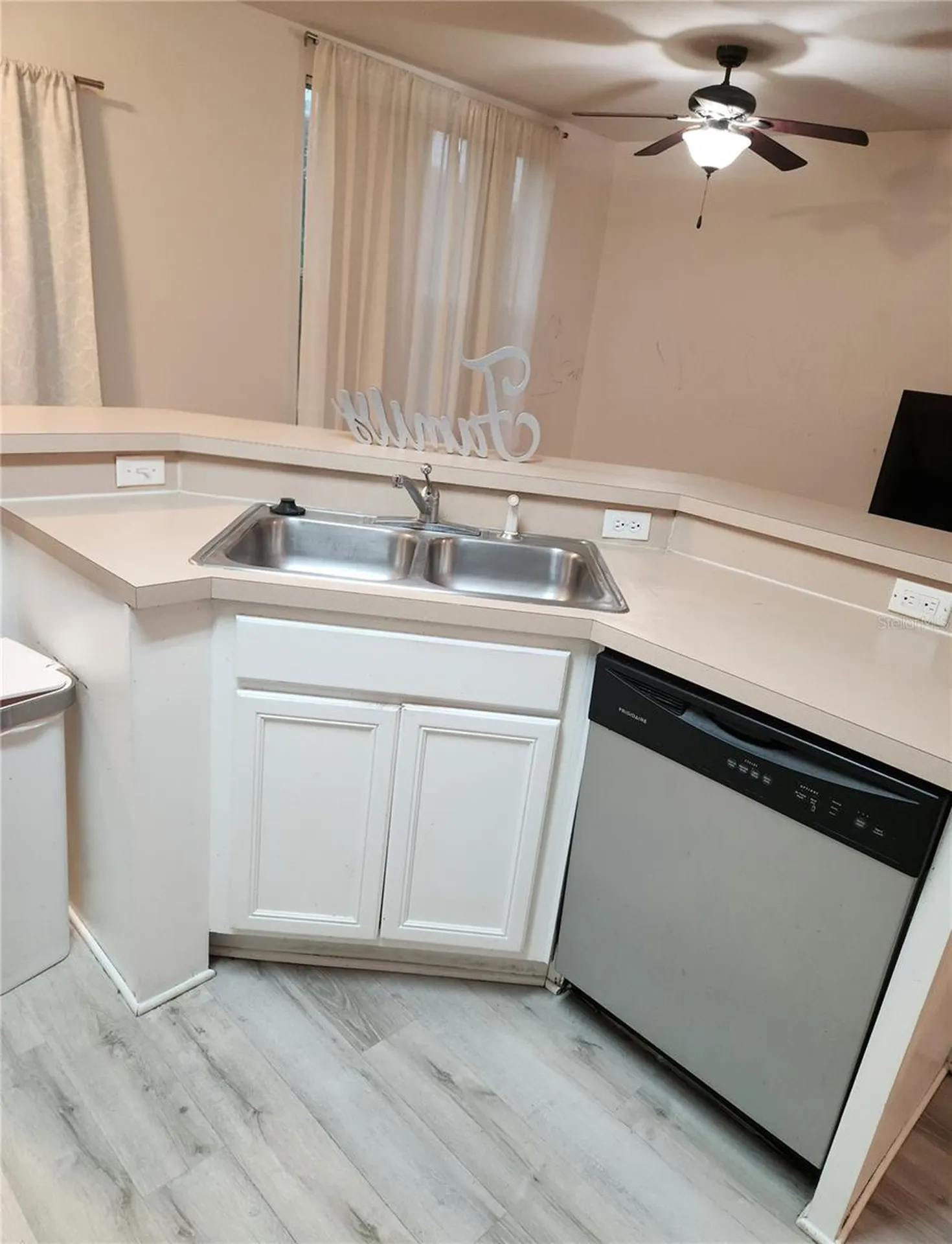 9611 Carlsdale Drive Riverview FL 33578