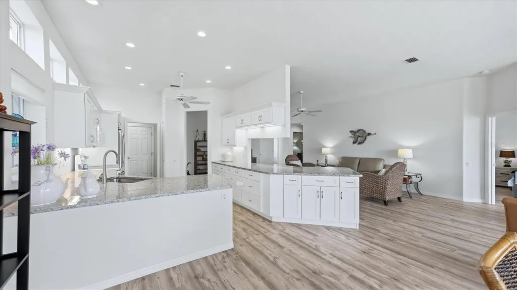 6724 Greenview Lane Englewood FL 34224
