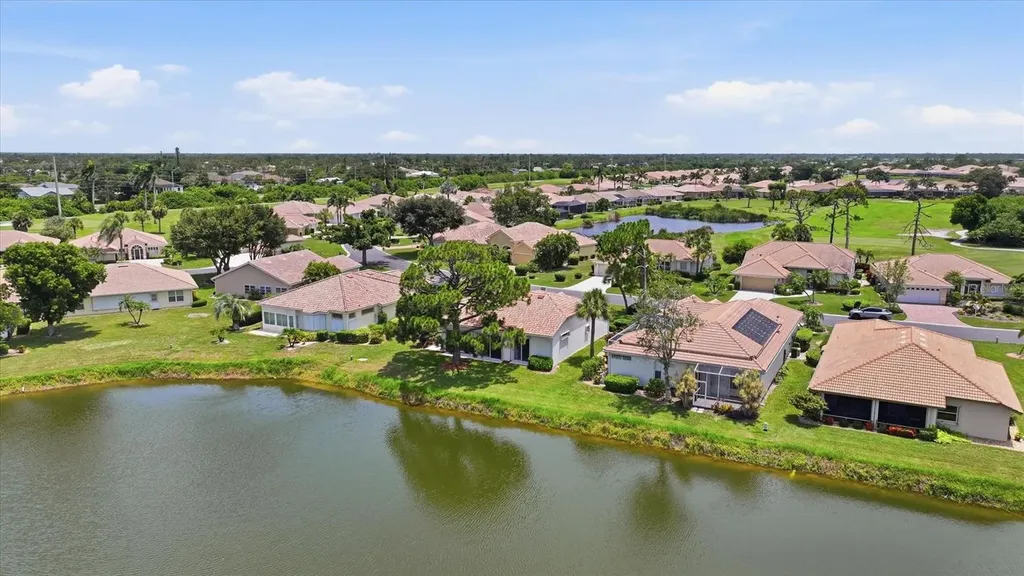 6724 Greenview Lane Englewood FL 34224
