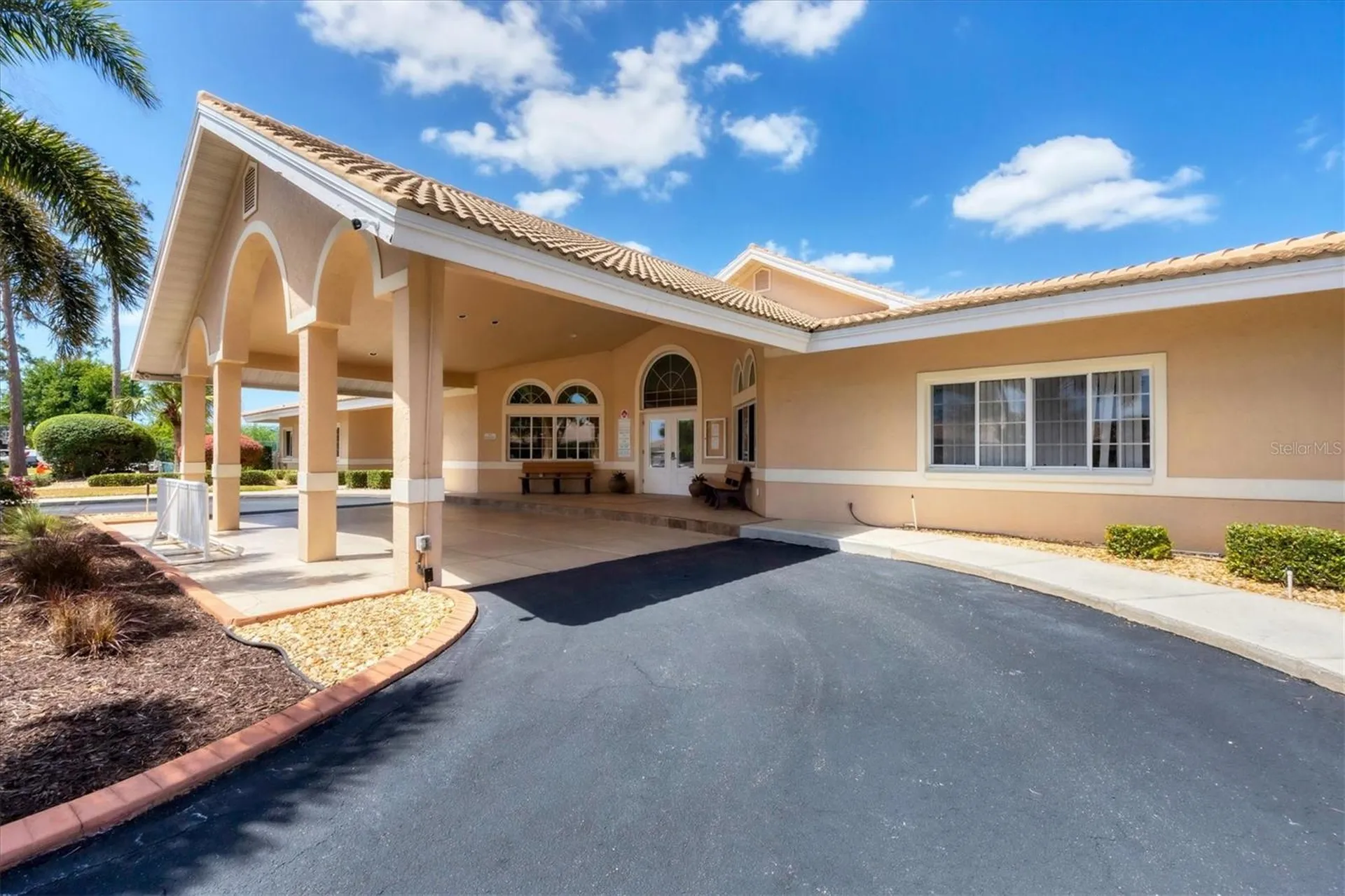 6724 Greenview Lane Englewood FL 34224