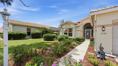 6724 Greenview Lane Englewood FL 34224