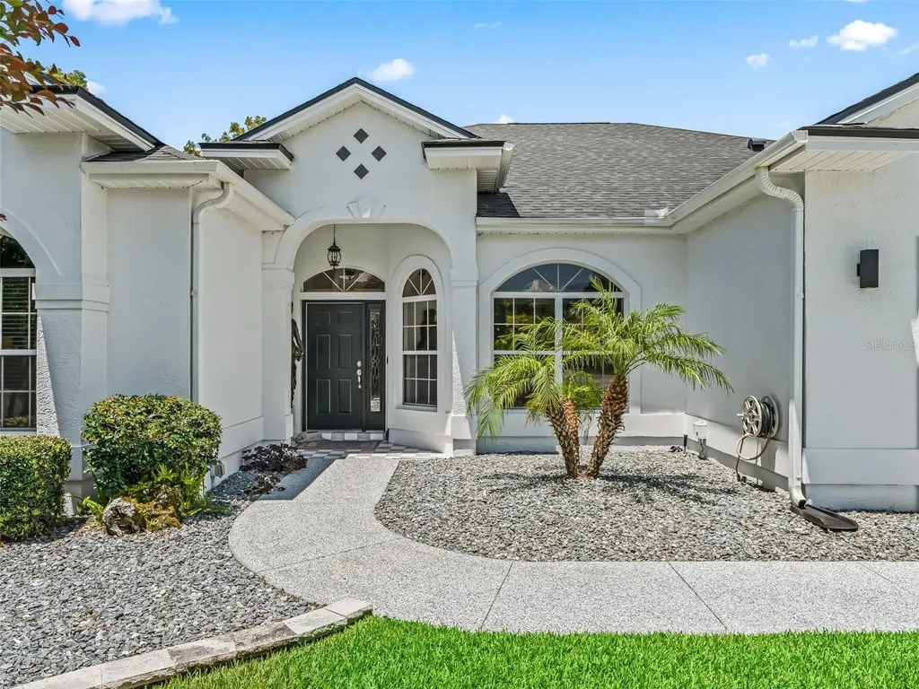 714 Cimarron Avenue The Villages FL 32159