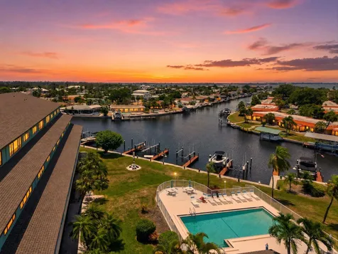 9604 Cortez Road W Bradenton FL 34210