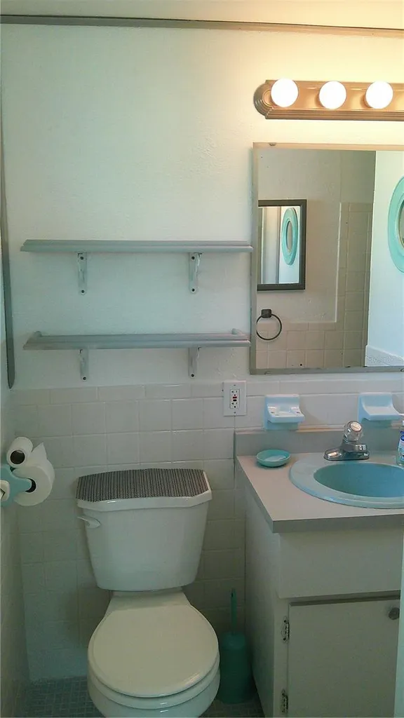 1203 Chancellor Drive Holiday FL 34690