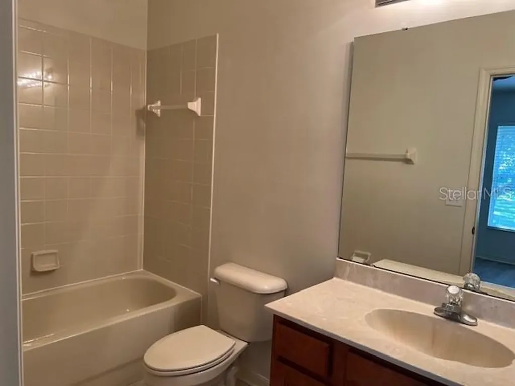 1140 Hillhurst Drive Wesley Chapel FL 33543