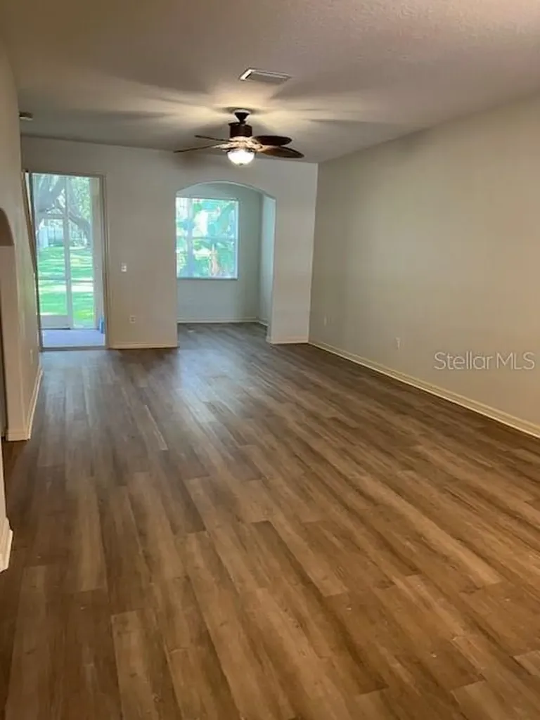 1140 Hillhurst Drive Wesley Chapel FL 33543